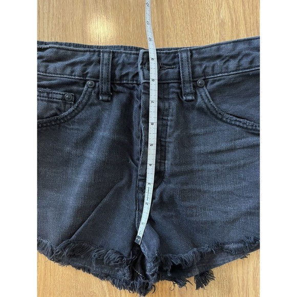 NWT Free People Rock Denim Uptown Shorts In Blackbird Size 24 - Picture 9 of 12